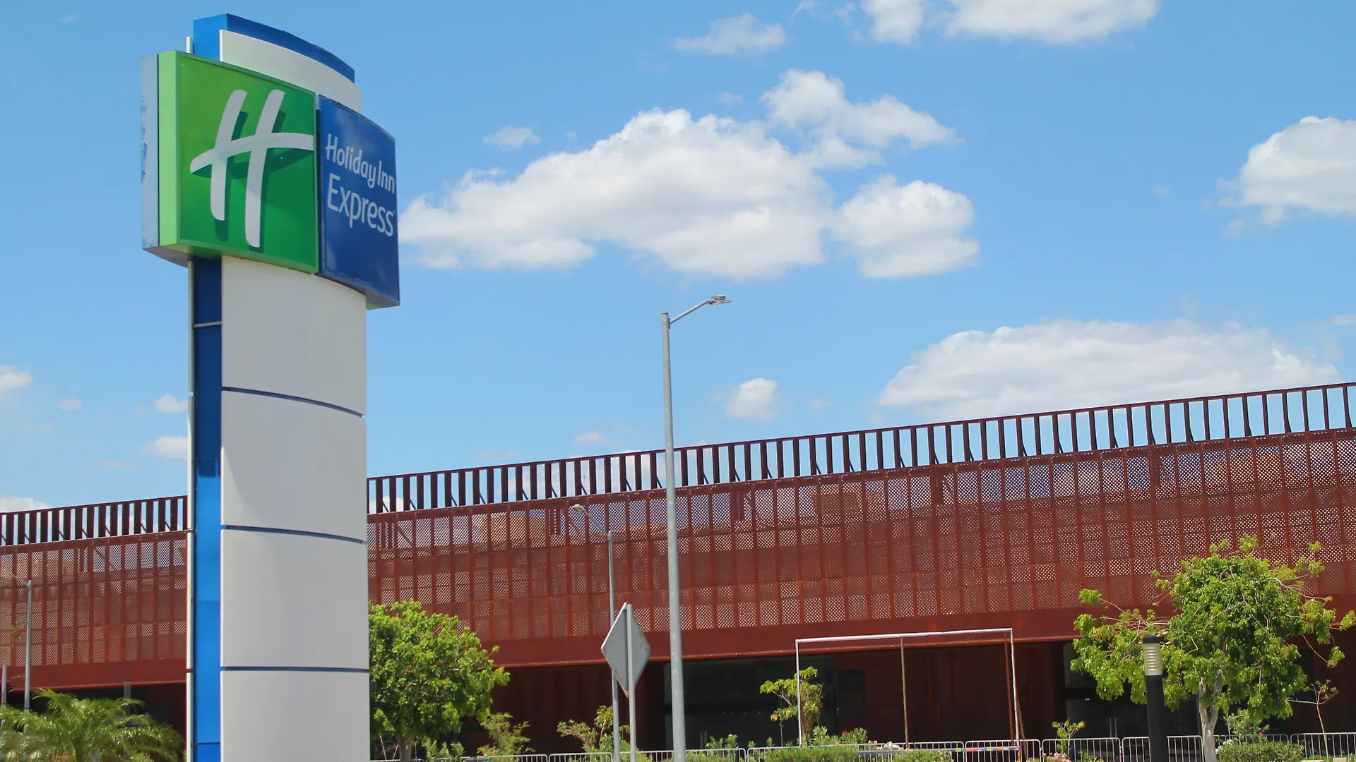 ****  Holiday Inn Express Mérida, an IHG Hotel México