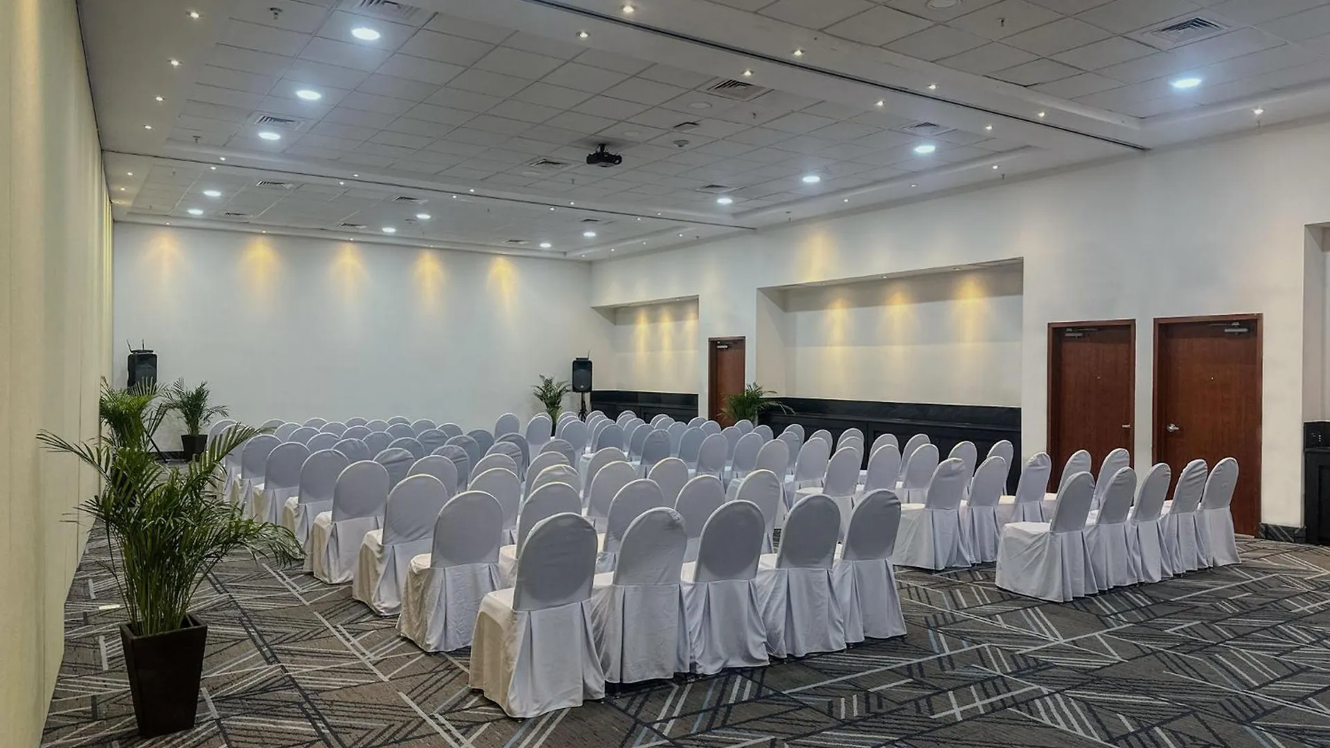 Holiday Inn Express Mérida, an IHG Hotel