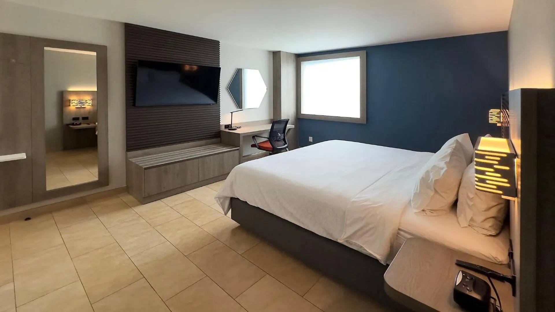 Holiday Inn Express Mérida, an IHG Hotel