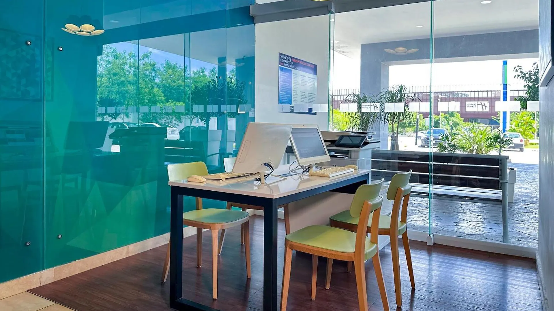 Hotel Holiday Inn Express Merida By Ihg