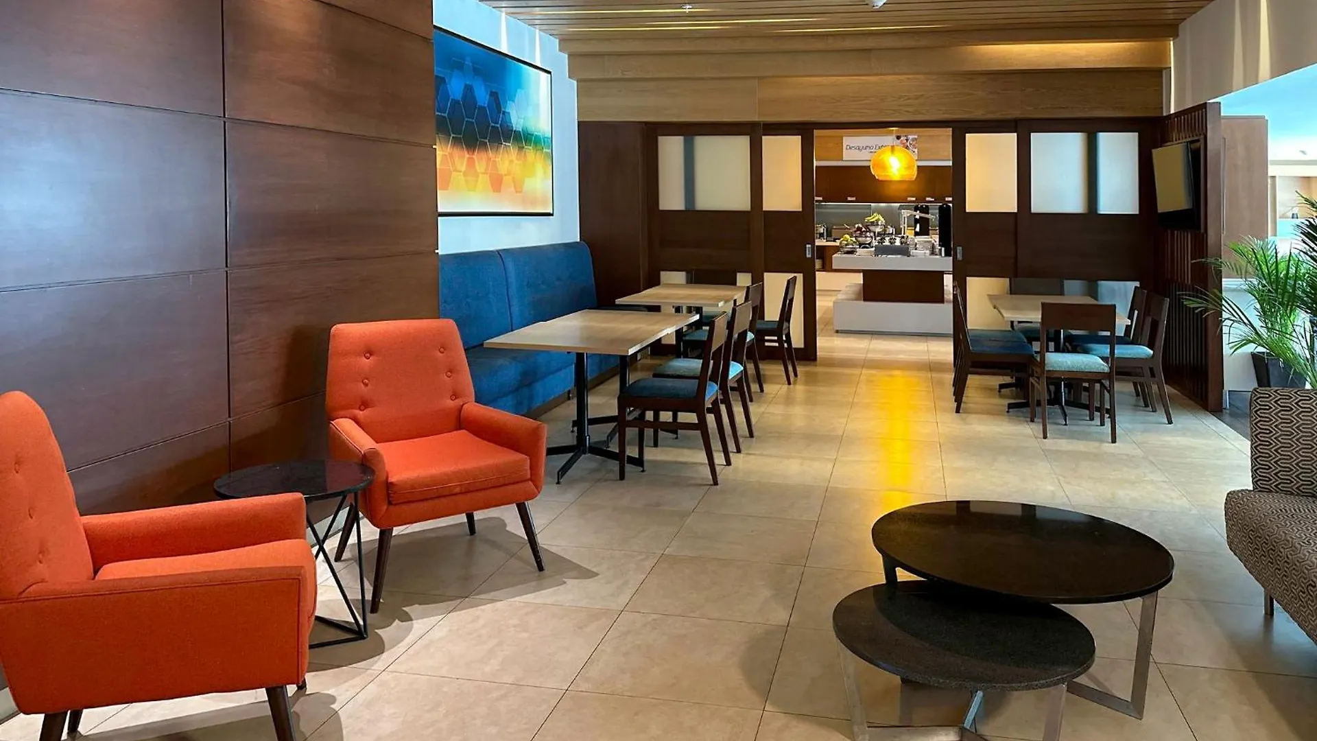 Holiday Inn Express Merida By Ihg 4*,