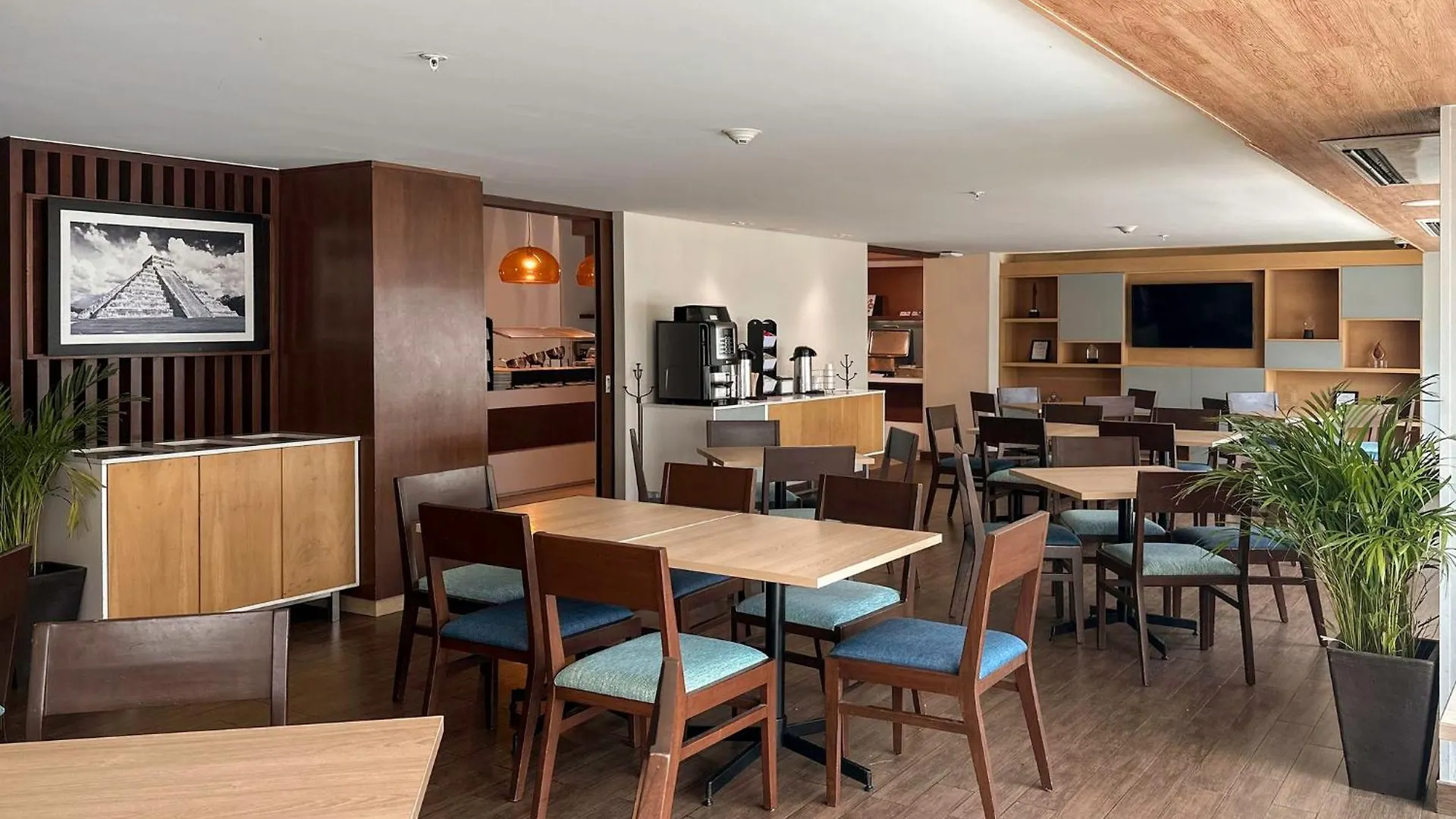 Holiday Inn Express Merida By Ihg Mexico