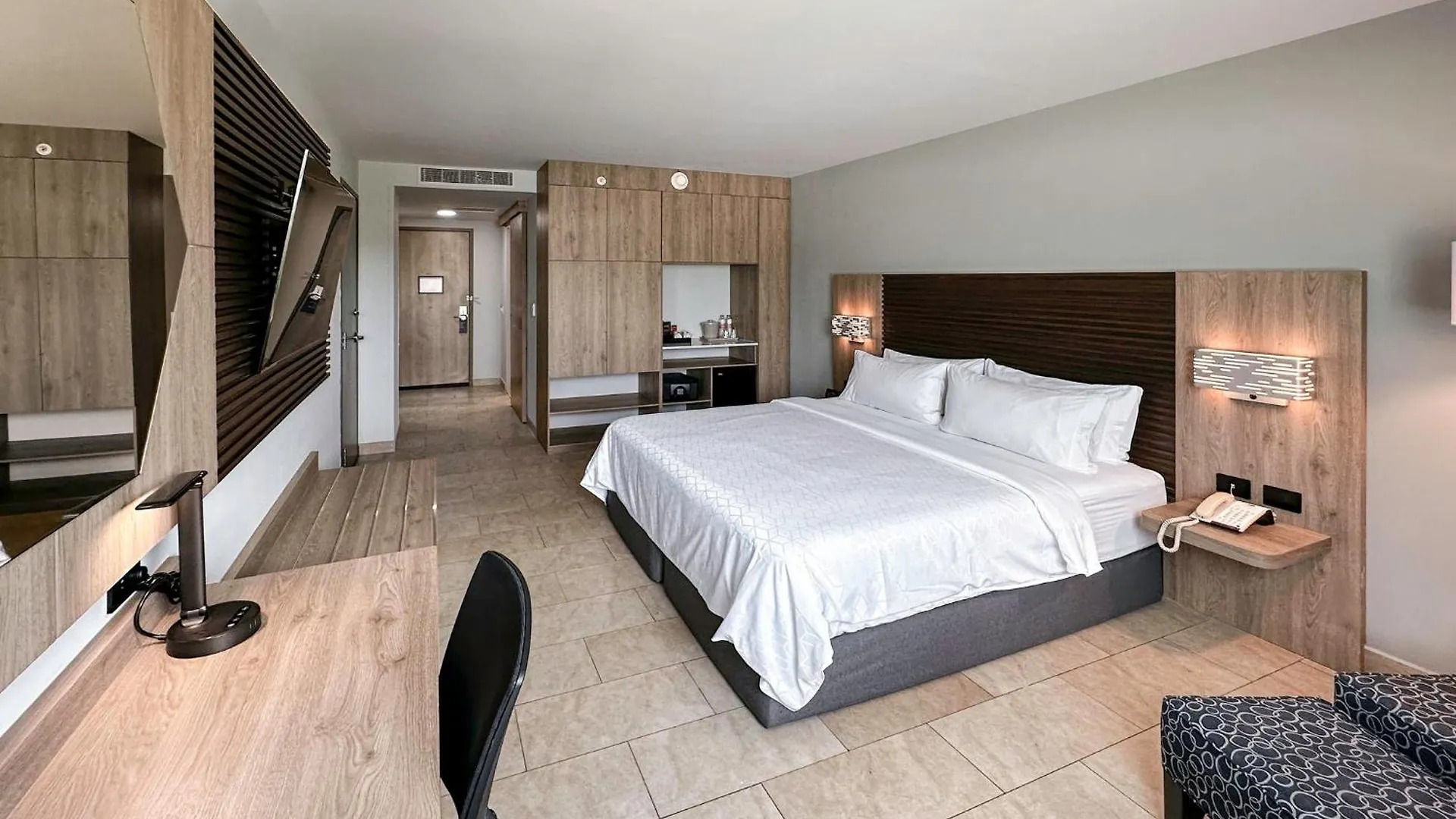 Holiday Inn Express Merida By Ihg